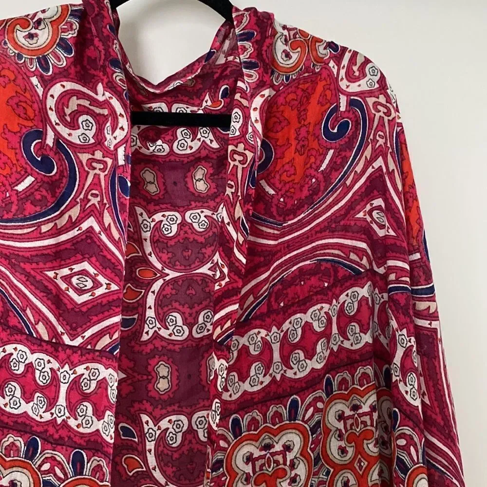 Pompom Paisley Printed Triangle Scarf Shawl